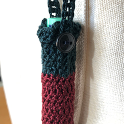 オリンパス５刺繍糸で編んだリップクリームホルダー•３色 4枚目の画像