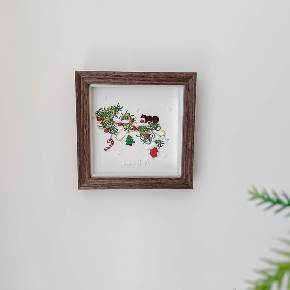 [クリスマス] 3種類の刺繍絵画 | 無垢材フレーム | パッケージ付き 10枚目の画像