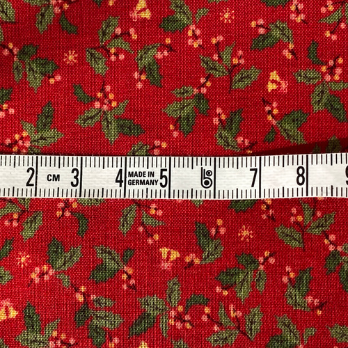 クリスマス生地！2023新作入荷！『柊 ヒイラギ柄 B－レッド』～50cm