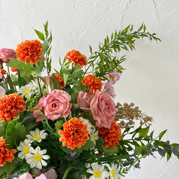 花が苦手でも喜んでもらえる！お祝いアレンジメント〈マリーゴールド〉開店祝い 結婚祝い 還暦祝い 秋 秋アレンジ 結婚祝い 還暦祝い