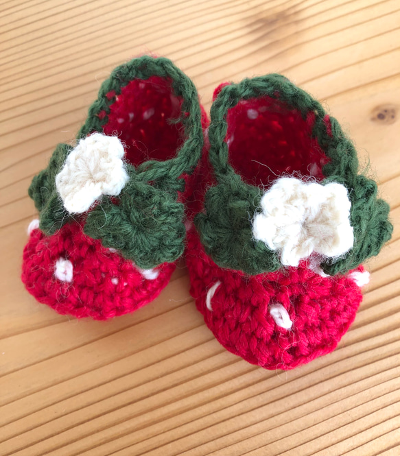 ベビー　ソックス　シューズ(いちご2)           Baby Socks Shoes (Strawberry2) 4枚目の画像