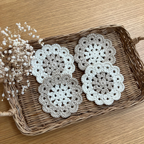 お花の手編みコースター コットン100% 北欧 ナチュラル ♡ベージュ