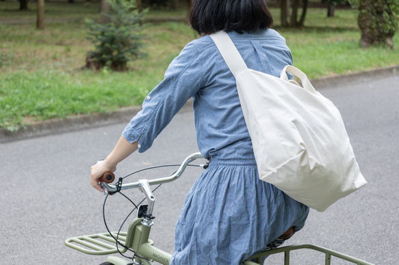 【ぺぱー様オーダー品】丸洗いできる帆布エコバッグ【生成り】 5枚目の画像