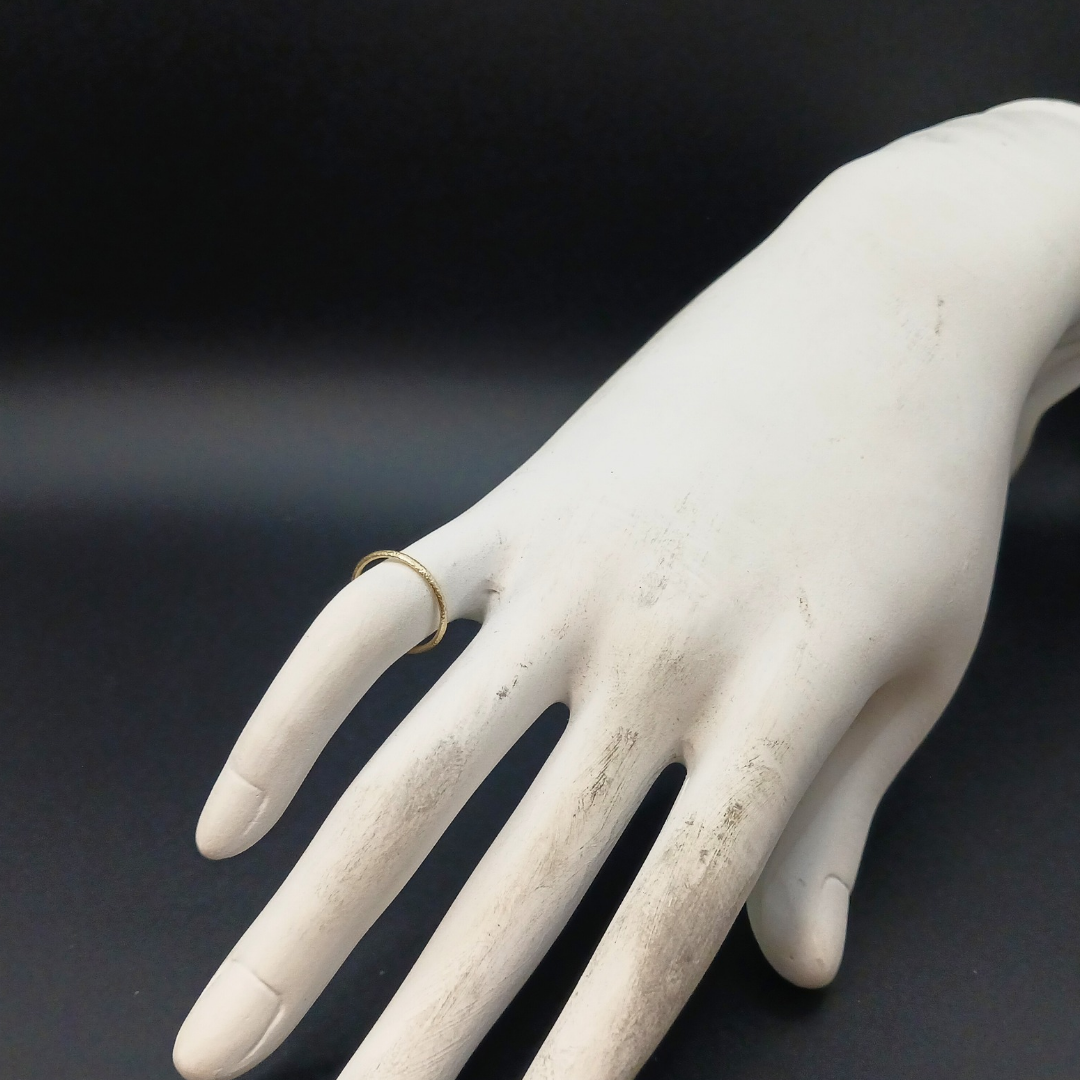 【1.2㎜】 K10  ( 10金 イエローゴールド )  華奢 マットゴールド 槌目 ピンキーリング