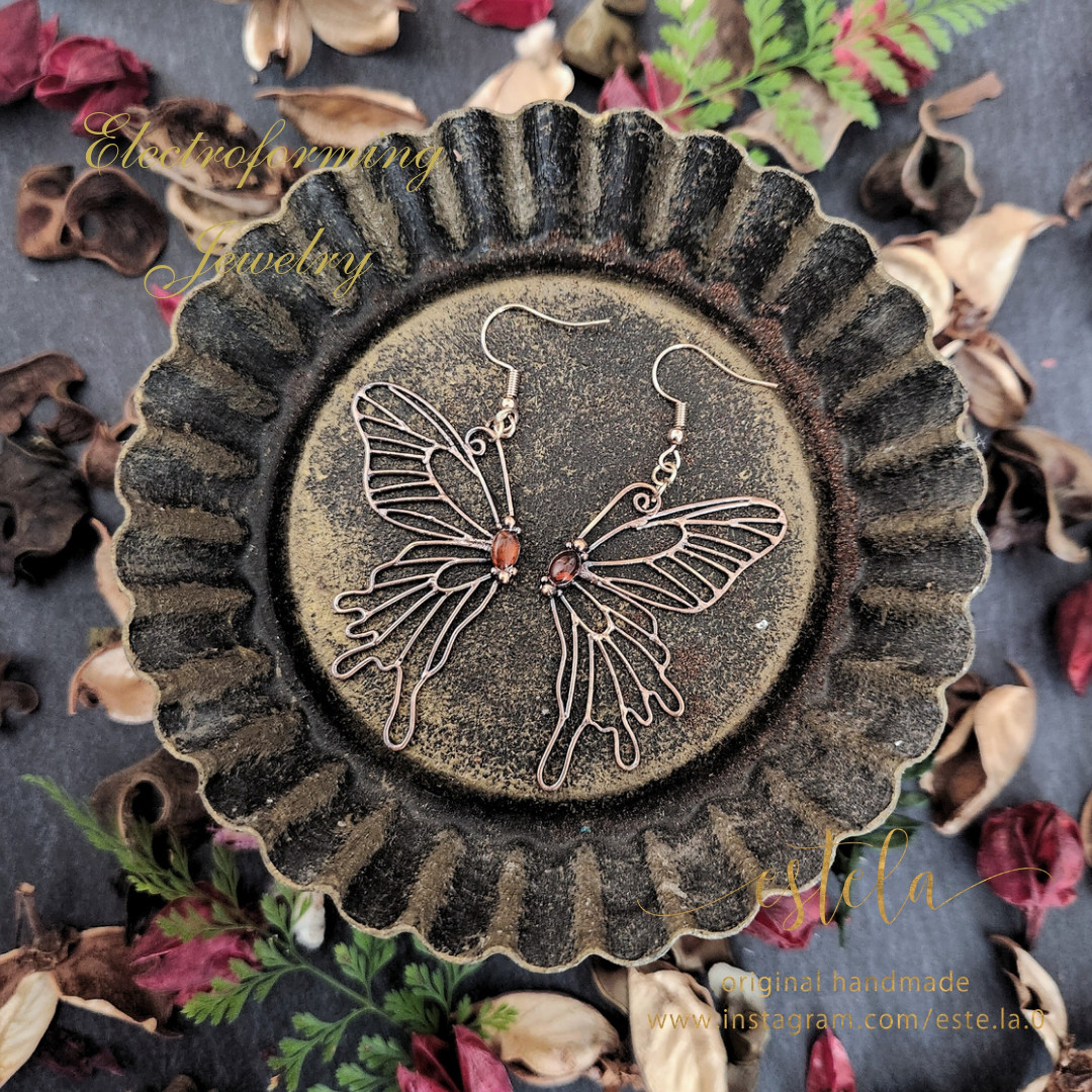 【エレクトロフォーミングジュエリー】蝶々の羽ピアス