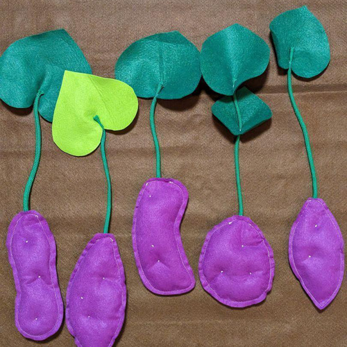 いも掘りごっこ フェルトおもちゃ 体験型 さつまいも ひっぱる つまむ