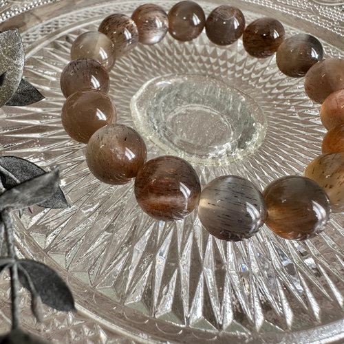 ブラウンサンムーンストーンブレスレット588 ブレスレット 円と縁 by