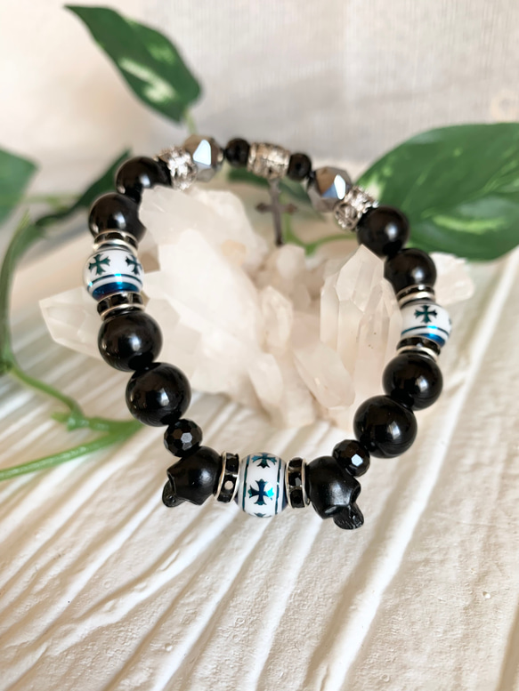 クロス ️スカルのブラックタイガーアイブレスレット ユニセックス ジェンダーレス ブレスレット i.g.m.stone 通販｜Creema(クリーマ)