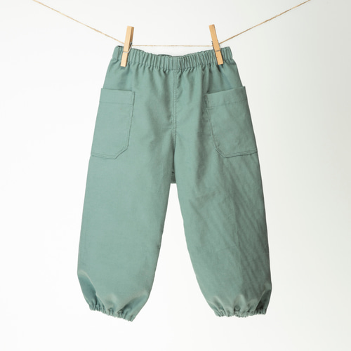 細コーデュロイ薄水色、裾ゴムの楽ズボン／100cm 子供服 kototris 通販  
