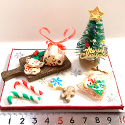 ❣️在庫処分SALE更に値引き❣️☆ミニチュア　ハッピークリスマス　2000円→1000円 2枚目の画像