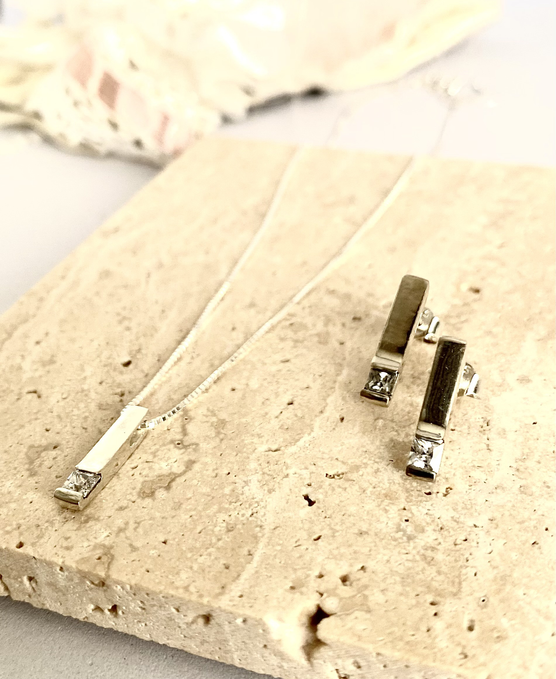 セール♪13,000円→9,800円 シルバー925 キュービックジルコニア ネックレス ピアス セット 自分へのご褒美