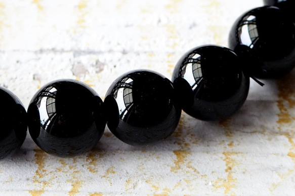 ヒマラヤ産天然黒水晶(モリオン) 天然石ブレス(3A) (約10mm) 3枚目の画像