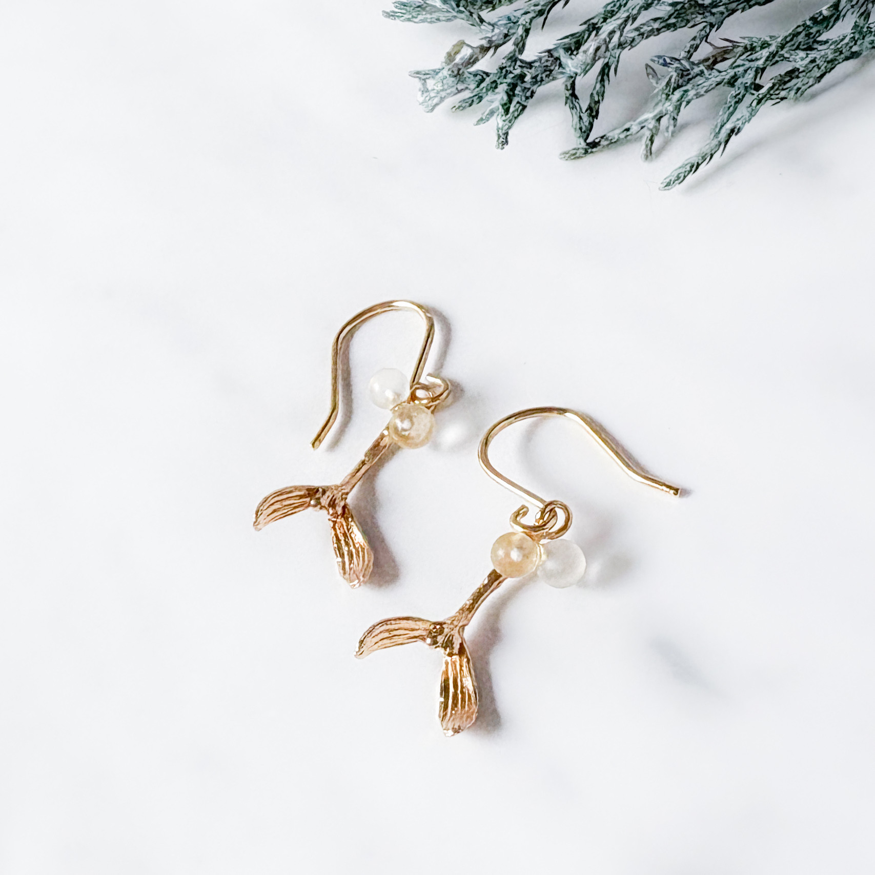 再販　誰かとヤドリギの下で～水晶　ピアス・イヤリング