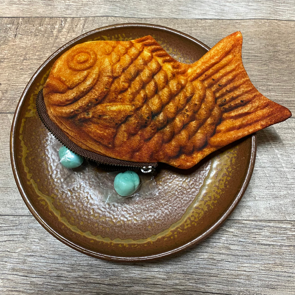本物みたいなたい焼きポーチ 2枚目の画像