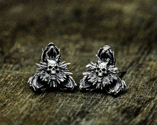 インディアンジュエリー シルバー フラワーピアス d67edb91723dd0ba60254d0175972c