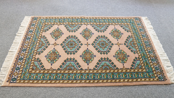 116×77cm【パキスタン手織り絨毯】ペルシャ絨毯 3枚目の画像