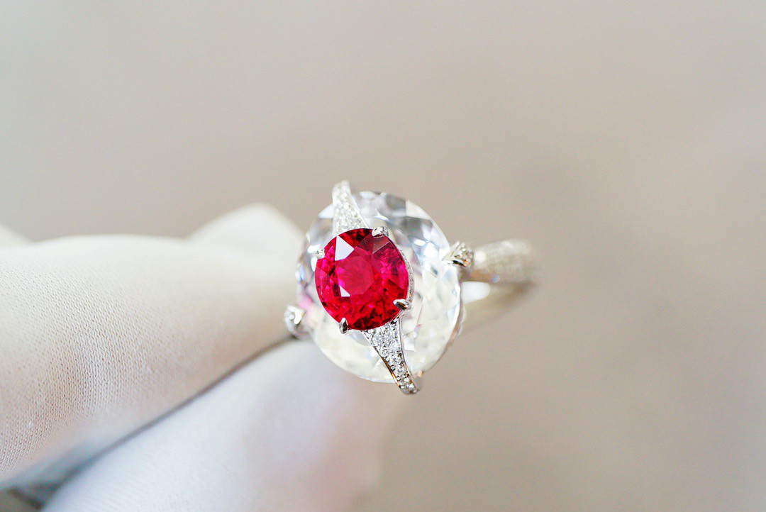 「歓喜」K18 天然赤トルマリン　天然ダイヤモンド　指輪　上品　幸運　友情　希望　10月誕生石 1.75ct