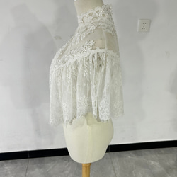 可愛い ケープ マント ウエディングドレス ハイネック 繊細レース　可憐な花刺繍のトップス ボレロ 結婚式/花嫁 2枚目の画像