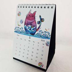 2024年 ゆまあひmaki 卓上カレンダー 縦置き　かわいい 動物　ほこほこ ほっこりカレンダー 猫 辰 イルカ 4枚目の画像