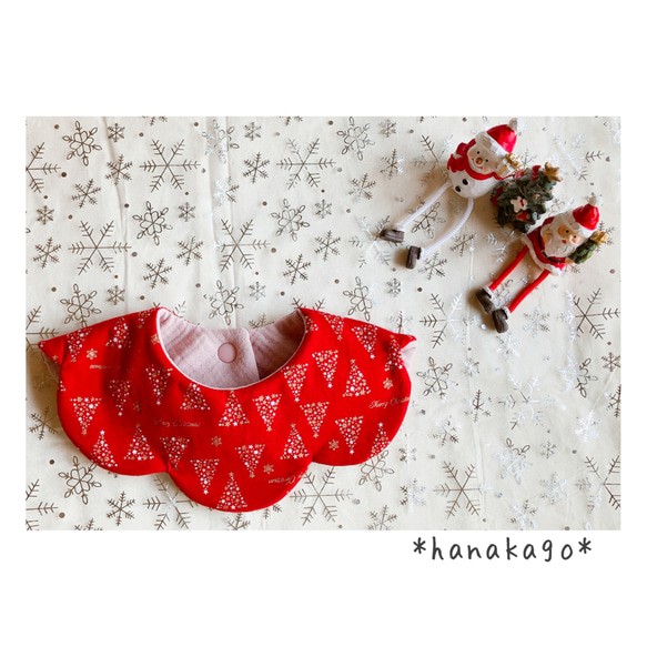 クリスマス　スタイ　雪の結晶赤×ぽこぽこWガーゼ 1枚目の画像