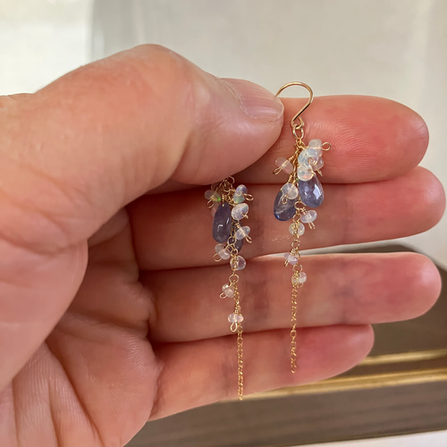 14kgf タンザナイト×オパール ピアスorイヤリング ピアス（フック 