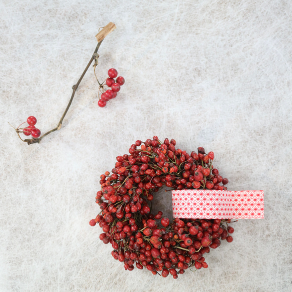 お正月・日常／2way】紅赤な実リース(バラの実)のお正月飾り ドライ