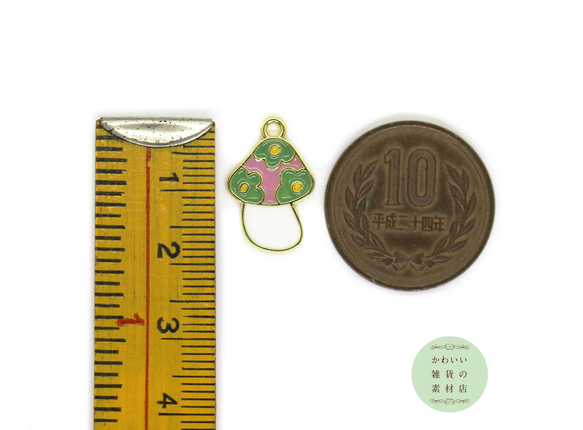 ポップでキッチュな花模様のキノコのエナメルチャーム（モーブパープル/ゴールド）2個セット #CE-0241 4枚目の画像
