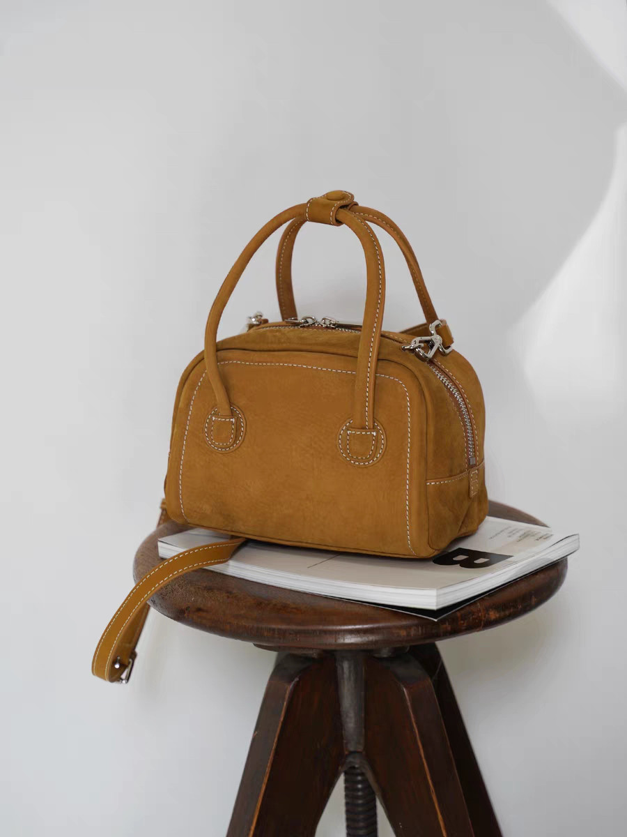 牛革 ライトブラウン ハンドバッグ　肩掛けショルダーバッグ　斜め掛けバッグ　メッセンジャーバッグ　母の日誕生日プレゼント 8,316円