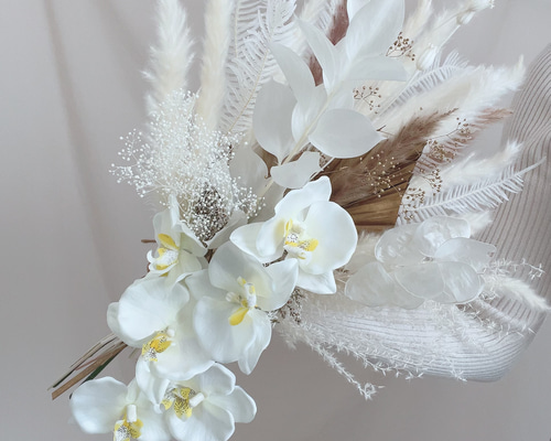 ホワイト胡蝶蘭　ウェディングブーケ 胡蝶蘭 ホワイト ゴールド 大人上品ウェディングブーケ/ホワイトカラー