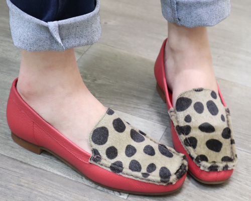 【極美品】chausser ローファー　ハラコ　ダルメシアン柄　23cm 極美品】chausser ローファー ハラコ ダルメシアン柄 23cm
