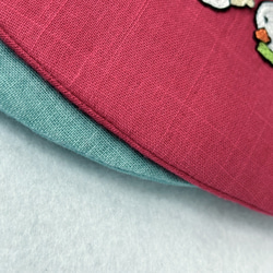 【ハンドメイド刺繍スタイ】クリスマストリオのふっくら刺繍スタイ(レッド❤️) 8枚目の画像