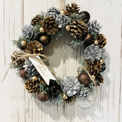 専用＊Halloween＊キラキラクリーミー　大きなフェイクリース キラキラ松ぼっくりリース ショコラカラー リース green room 通販