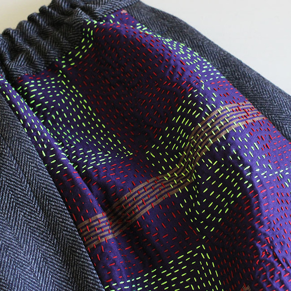 カンタ刺繍シルクとウールのスリットコンビスカート【ヘリンボーンA】 10枚目の画像
