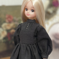 22cmドール服リカちゃん　ピュアニーモ　黒のクラシカルドレス 3枚目の画像
