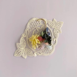 耳飾り「魔女の庭に咲く紫陽花」 3枚目の画像