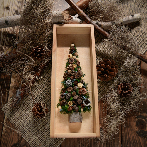木の実たちのクリスマスツリー その他インテリア雑貨