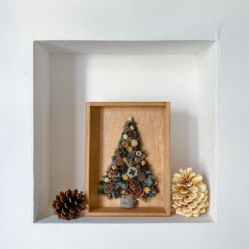 木の実たちのクリスマスツリー その他インテリア雑貨 HummingBird1014