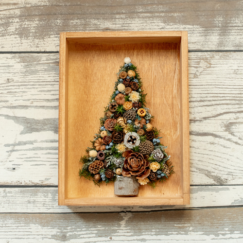 木の実たちのクリスマスツリー その他インテリア雑貨 HummingBird1014
