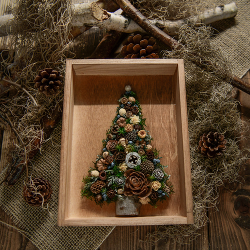 木の実たちのクリスマスツリー その他インテリア雑貨 HummingBird1014