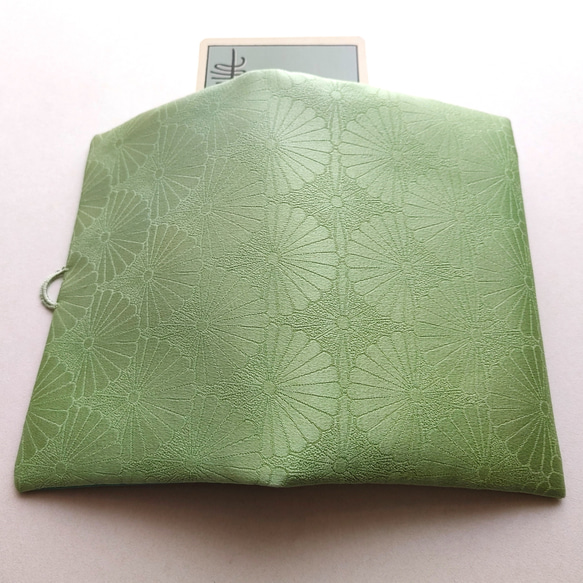 ピュアシルク　タロットポーチ　緑×緑（レギュラーデッキ用）PKS028 4枚目の画像