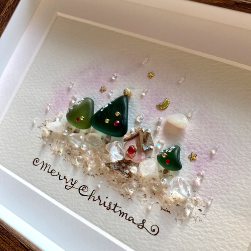 クリスマスツリーのある風景 シーグラス／天然石／フレームアート