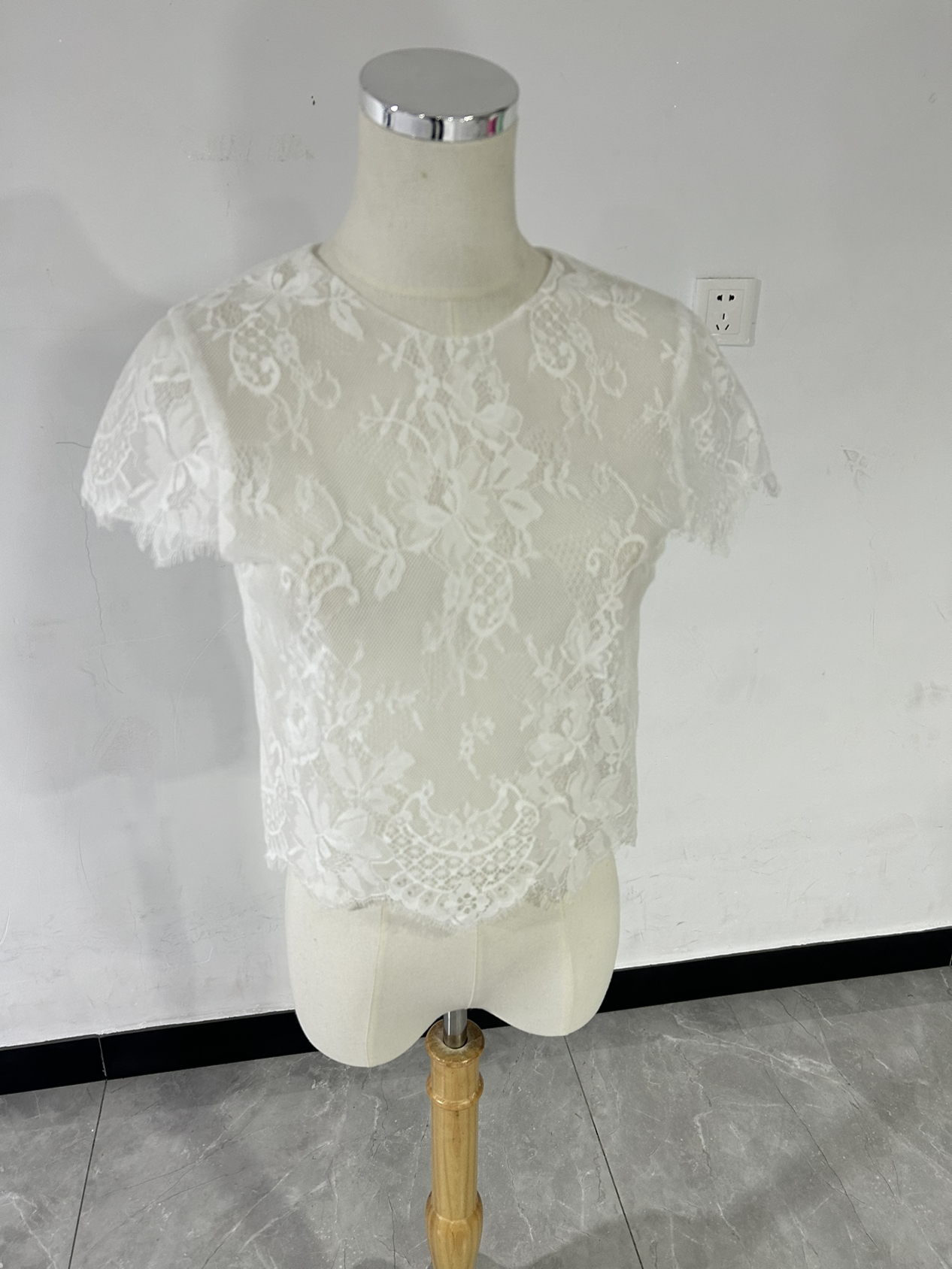 オフホワイト トップス 繊細レース ウエディングドレス トップス 結婚式 二次会