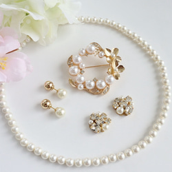 選べるフォーマル3点セット／ フラワーパールブローチ・ネックレス