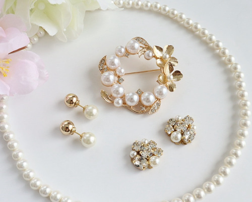 選べるフォーマル3点セット／ フラワーパールブローチ・ネックレス