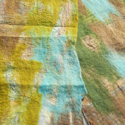 ウールフェルトスカーフ/ウェットフェルトスカーフ/水彩芸術スカーフ/ウールグラデーションスカーフ-グリーンプレーリーメリノ暖かい 9枚目の画像