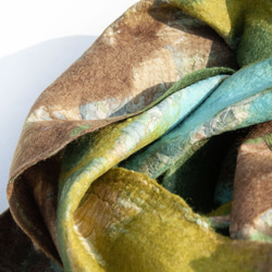 ウールフェルトスカーフ/ウェットフェルトスカーフ/水彩芸術スカーフ/ウールグラデーションスカーフ-グリーンプレーリーメリノ暖かい 12枚目の画像