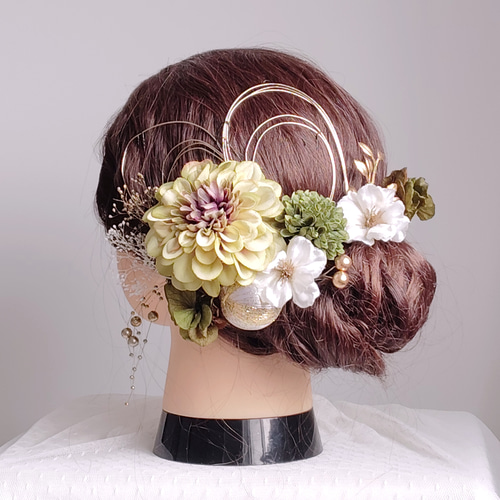 上品ジニアと小花の髪飾り 結婚式 成人式 卒業式 着物 ヘアアクセ こげ