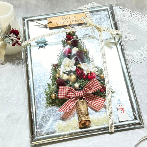 ハンドメイドアーティフィシャルフラワー　クリスマスコーンハスクツリー24 ハンドメイドアーティフィシャルフラワー クリスマスコーン