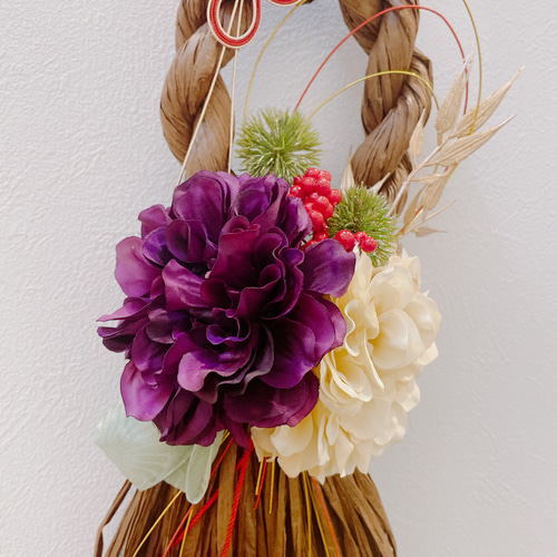 しめ縄リース　赤紫ダリア　小梅 しめ縄リース 赤紫ダリア 小梅 しめ縄リース 赤紫ダリア 小梅 しめ縄