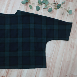 蓬鬆輕盈的羊毛感❣️寬鬆長袖套頭衫（一種尺寸最適合/格紋） 第19張的照片